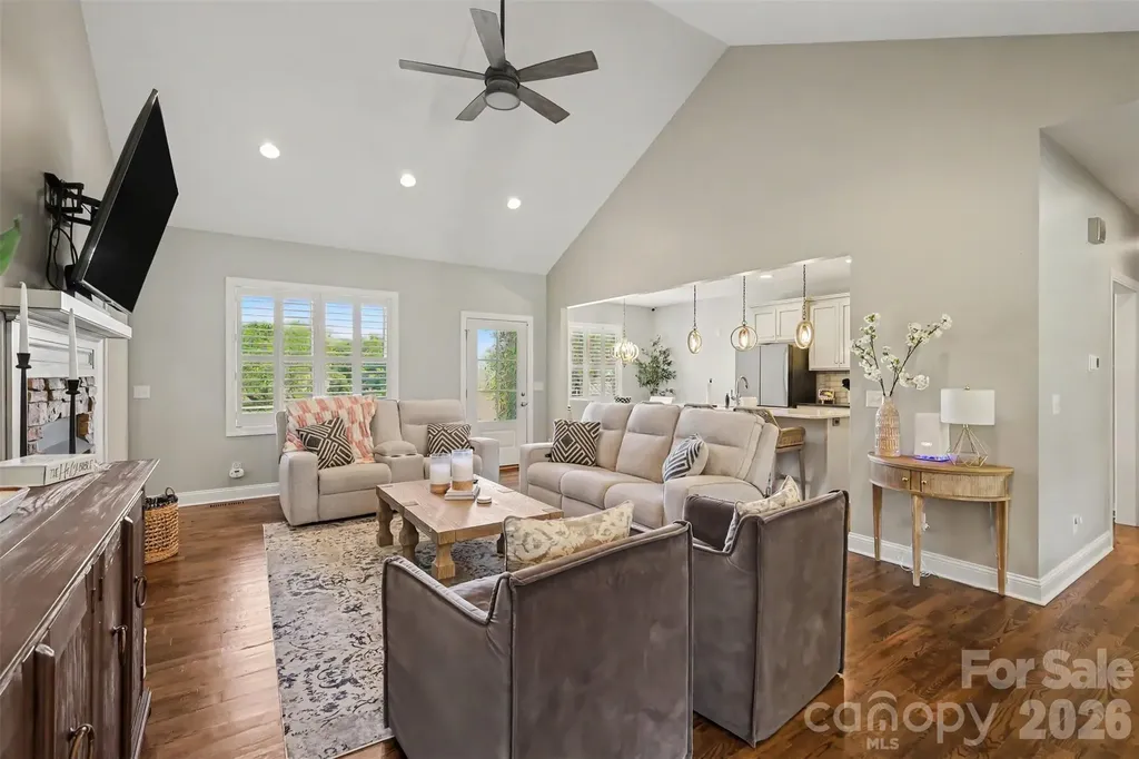 4672 Grace Chapel Road Granite Falls NC 28630