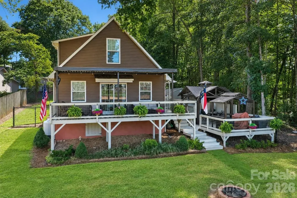 6208 Vandresser Point Hickory NC 28601