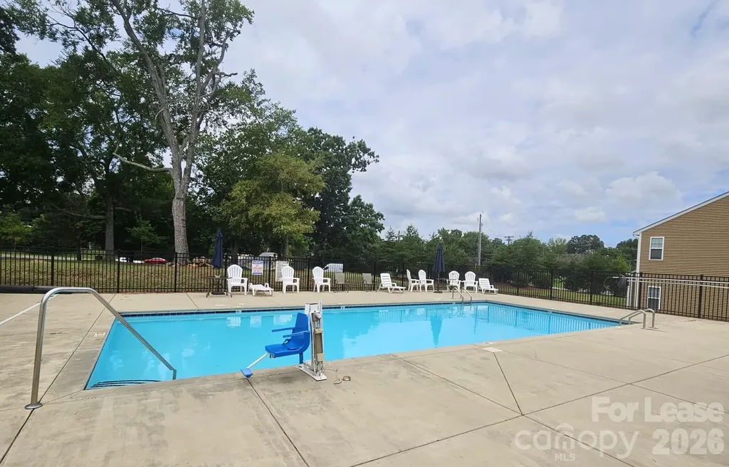 7333 Jane Parks Way Charlotte NC 28217