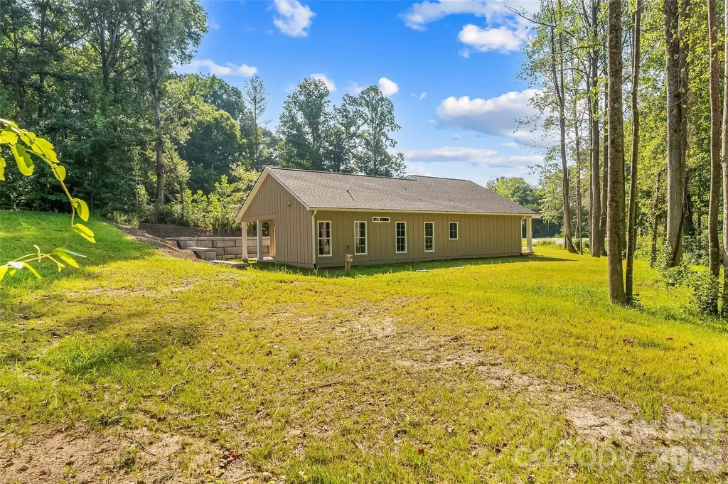 156 Oakdale Drive Morganton NC 28655