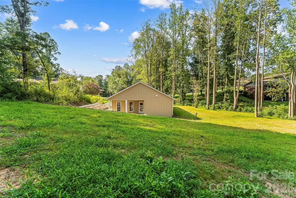 156 Oakdale Drive Morganton NC 28655