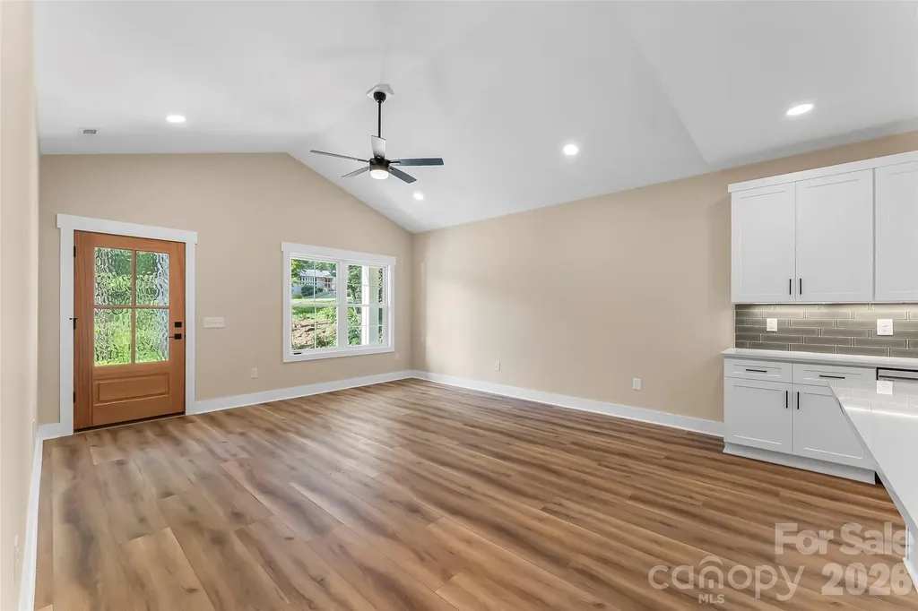 156 Oakdale Drive Morganton NC 28655