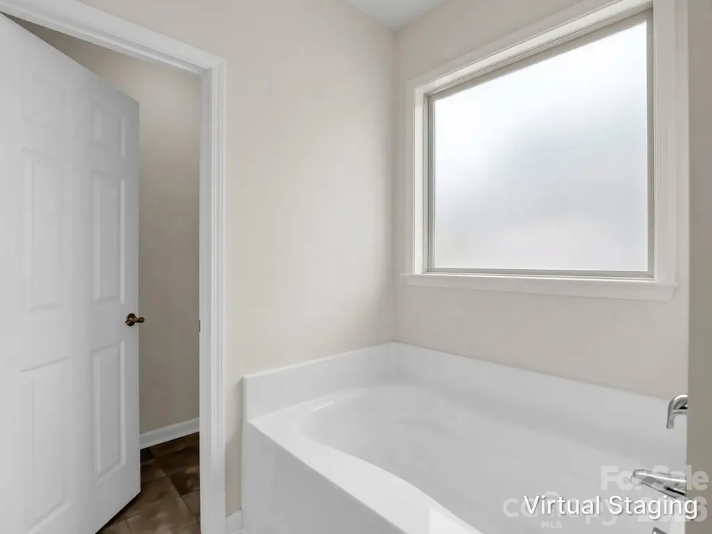 198 N River Road Fletcher NC 28732