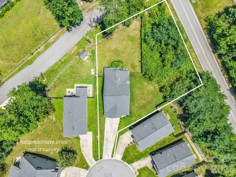 198 N River Road Fletcher NC 28732