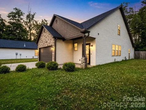 198 N River Road Fletcher NC 28732