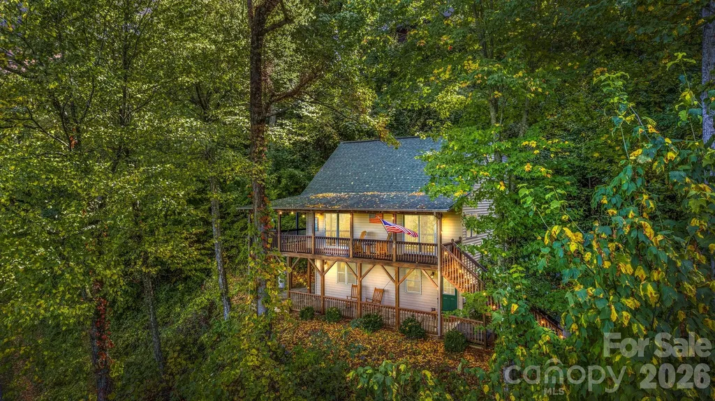 160 Bridle Drive Maggie Valley NC 28751