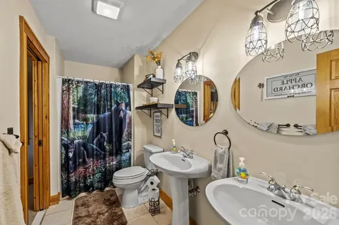 160 Bridle Drive Maggie Valley NC 28751