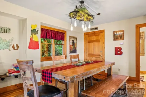 160 Bridle Drive Maggie Valley NC 28751