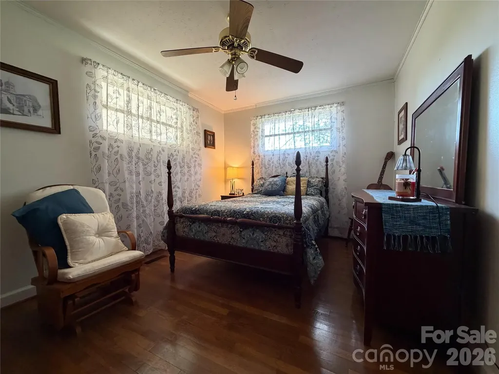 1345 Rock Hill Street Nebo NC 28761