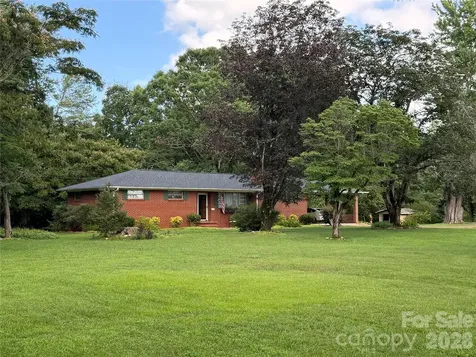 1345 Rock Hill Street Nebo NC 28761
