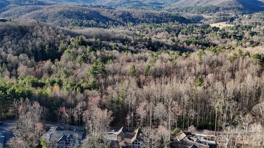Lot 10 Tomahawk Trail Hendersonville NC 28739