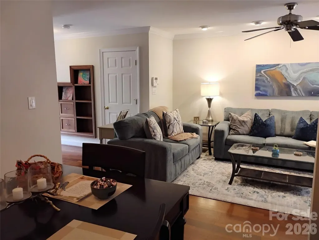 6726 Vlosi Drive Charlotte NC 28226