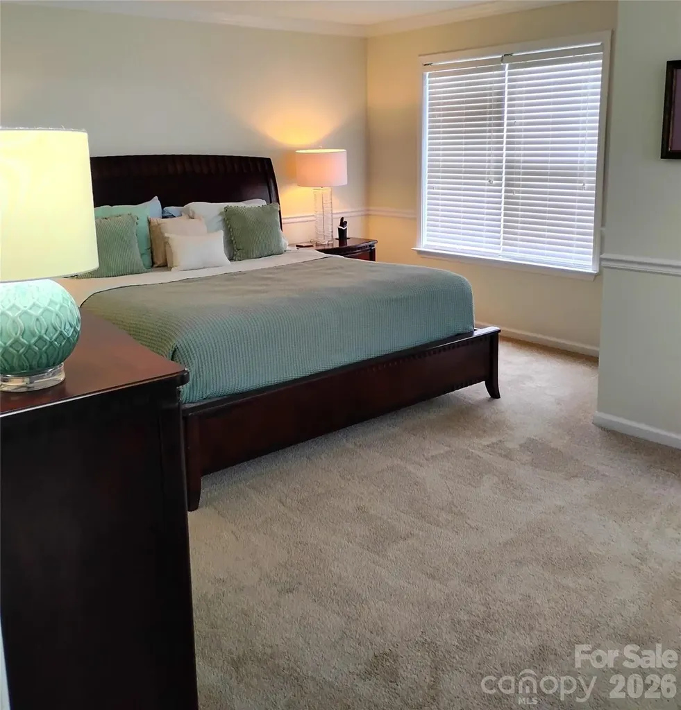 6726 Vlosi Drive Charlotte NC 28226