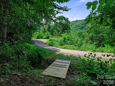 0000 Deep Gap Road Burnsville NC 28714