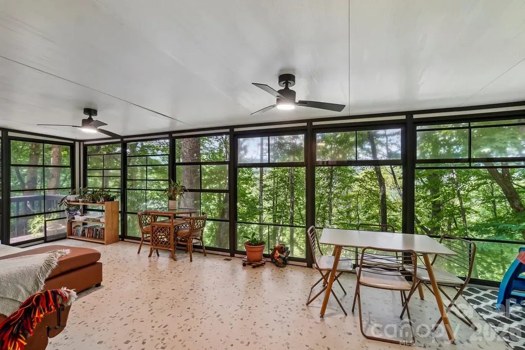 637 Cascade Lake Road Pisgah Forest NC 28768