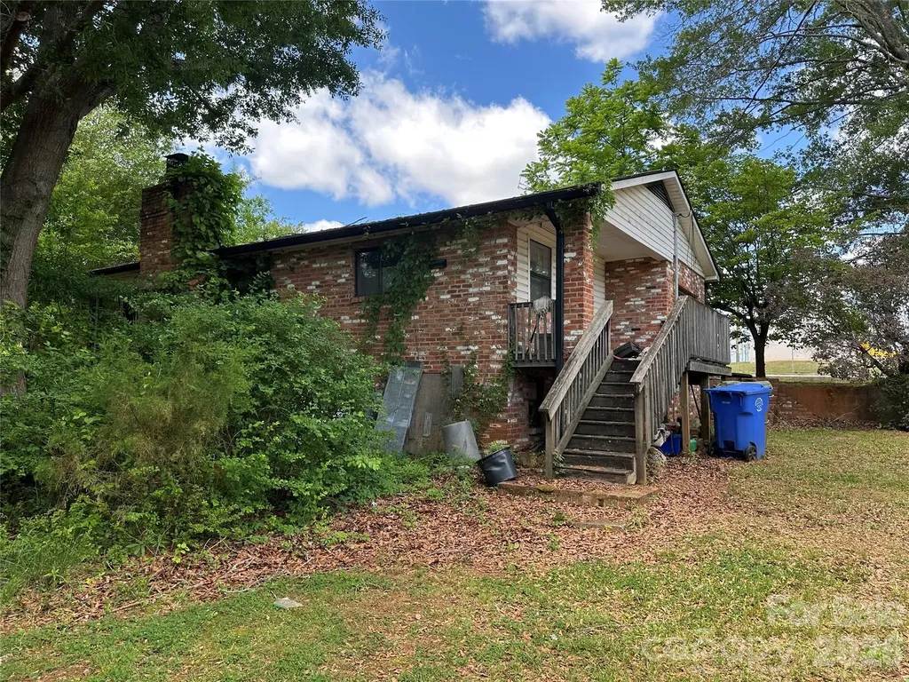 572 Ledbetter Road Spindale NC 28160