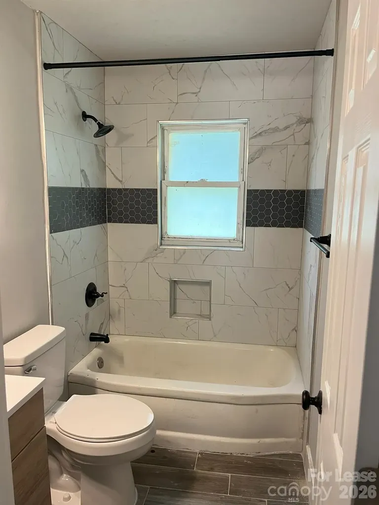1716 Catherine Simmons Avenue Charlotte NC 28216