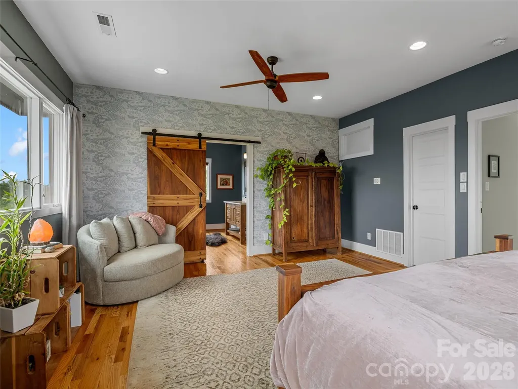 197 Arlys Lane Tryon NC 28782