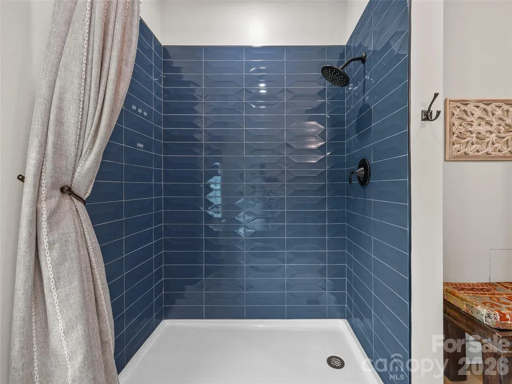197 Arlys Lane Tryon NC 28782