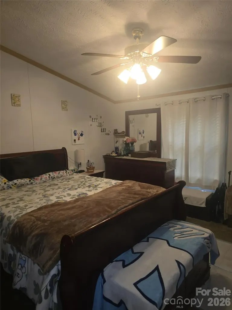 192 Lady Bug Lane Penrose NC 28766