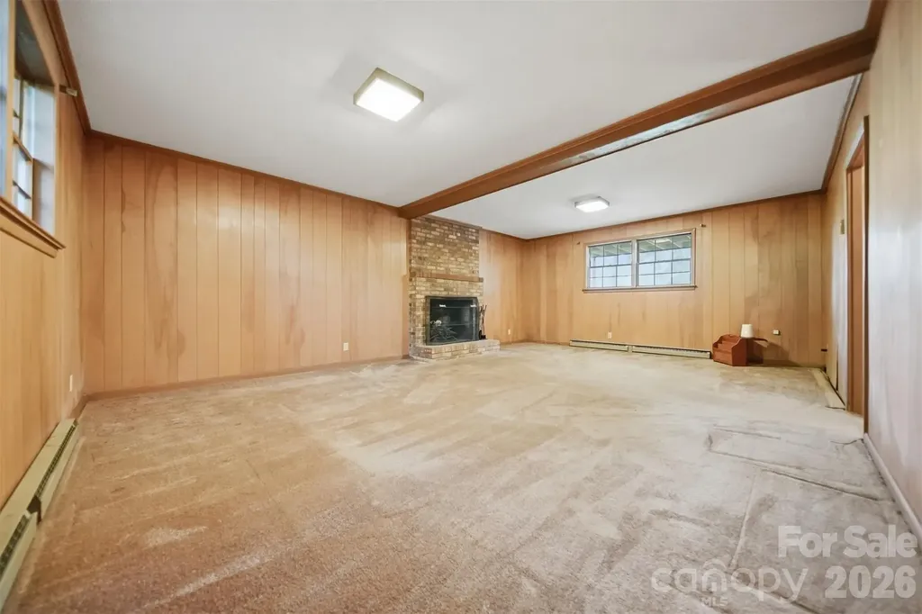 1650 12th Street Drive NW Hickory NC 28601