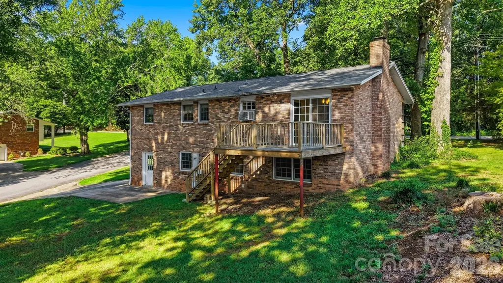 1650 12th Street Drive NW Hickory NC 28601
