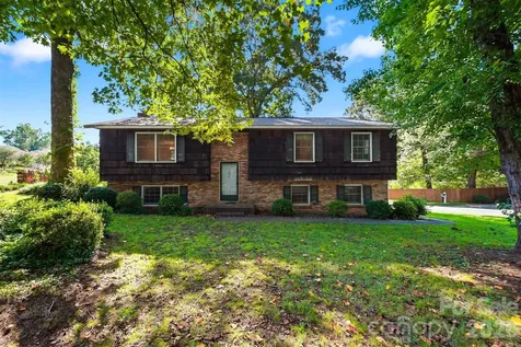 1650 12th Street Drive NW Hickory NC 28601