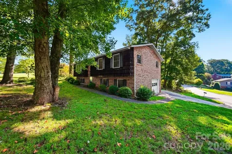 1650 12th Street Drive NW Hickory NC 28601