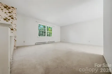 1650 12th Street Drive NW Hickory NC 28601