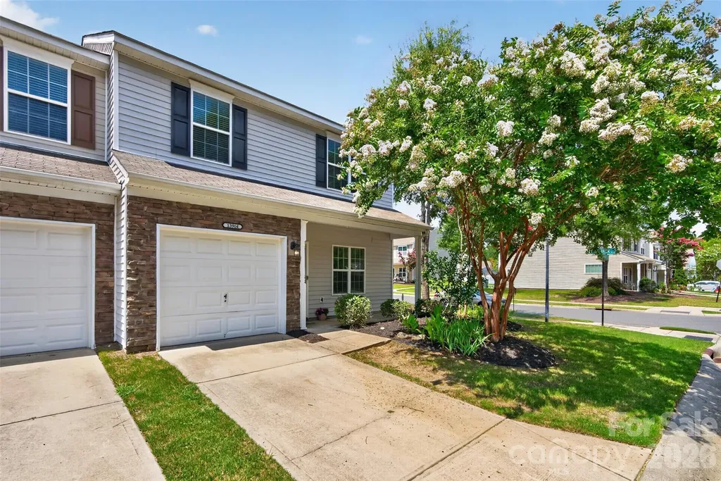 13904 Singleleaf Lane Charlotte NC 28278