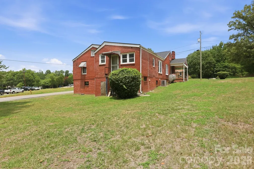 1303 Bringle Ferry Road Salisbury NC 28144