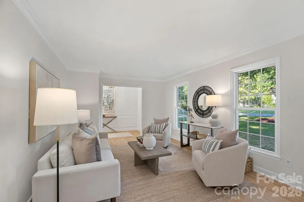 1100 Braeburn Road Charlotte NC 28211