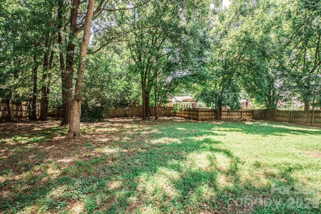 4456 Alexander Hill Court Harrisburg NC 28075