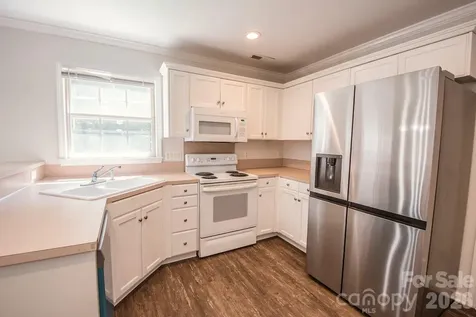 4456 Alexander Hill Court Harrisburg NC 28075