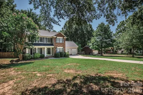4456 Alexander Hill Court Harrisburg NC 28075