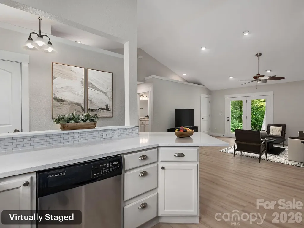 7 Mcgee Ridge Road Fairview NC 28730