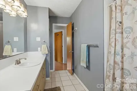 990 Colonial Drive China Grove NC 28023