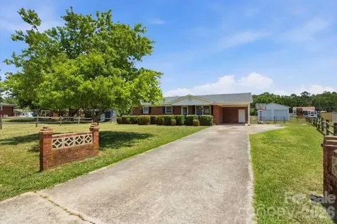 990 Colonial Drive China Grove NC 28023
