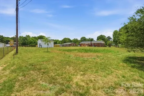 990 Colonial Drive China Grove NC 28023