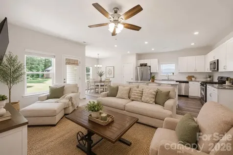 2943 Parkwest Drive Albemarle NC 28001