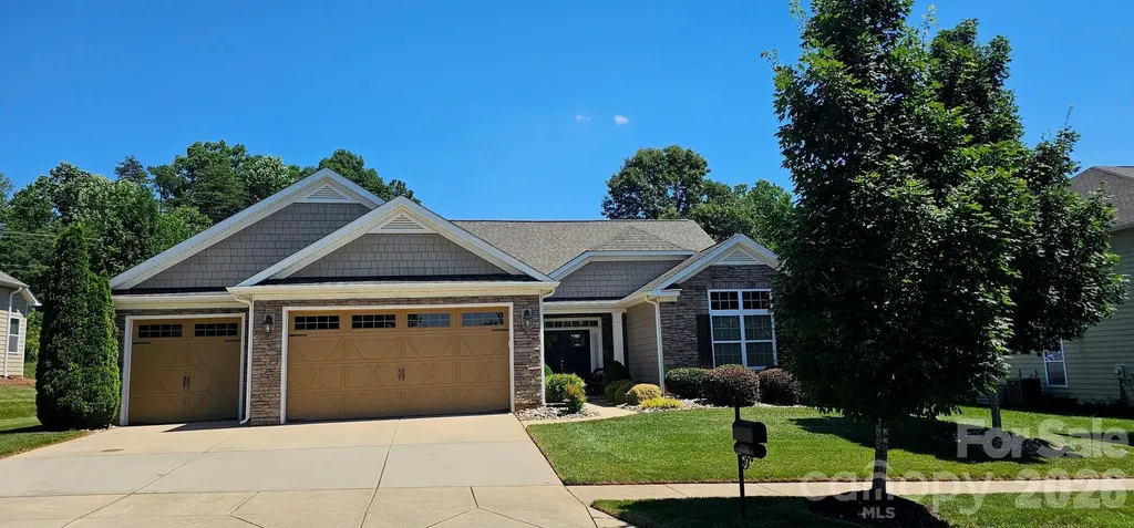 5218 Casper Drive Charlotte NC 28214