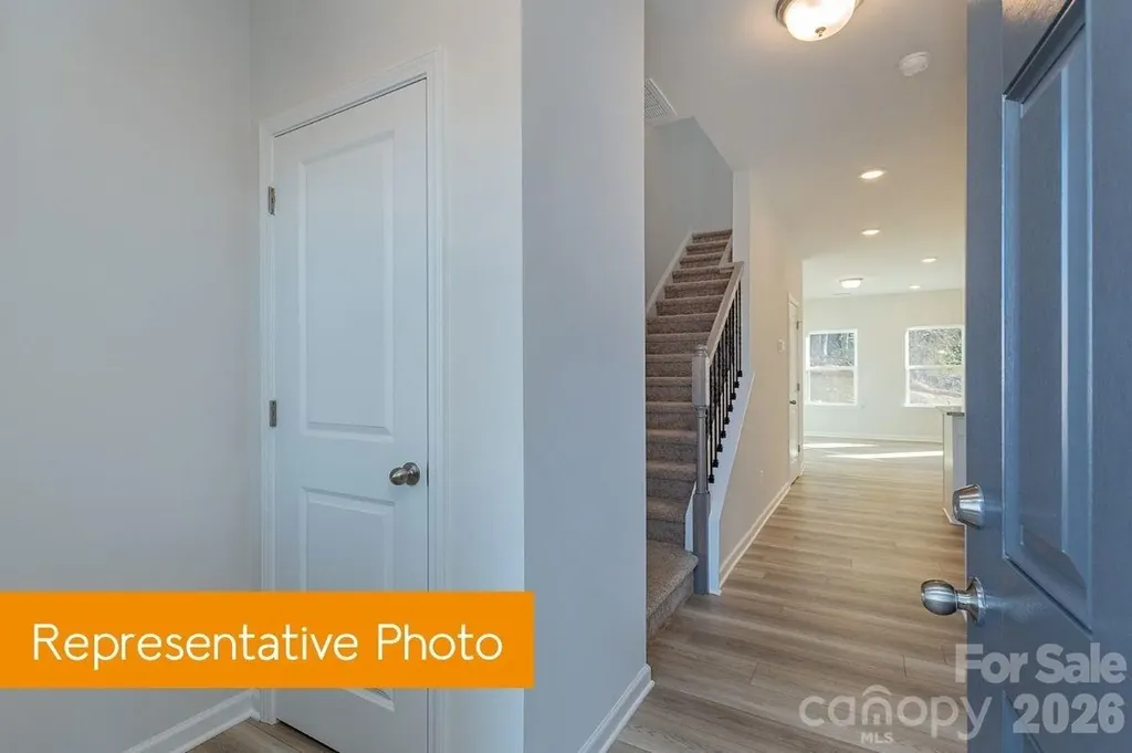 5714 Ringneck Road Charlotte NC 28216