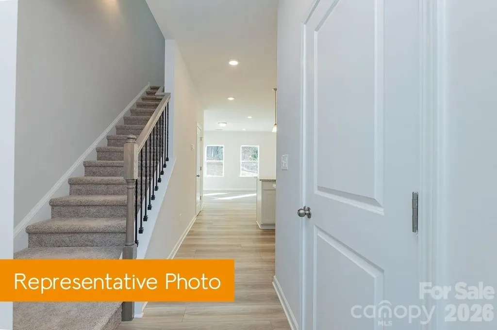 5714 Ringneck Road Charlotte NC 28216