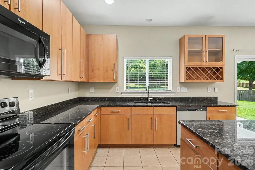 9228 Seamill Road Charlotte NC 28278