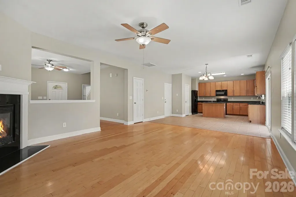 9228 Seamill Road Charlotte NC 28278