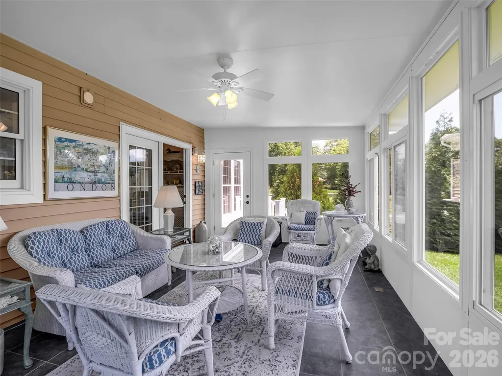 207 Sugar Hollow Road Hendersonville NC 28739