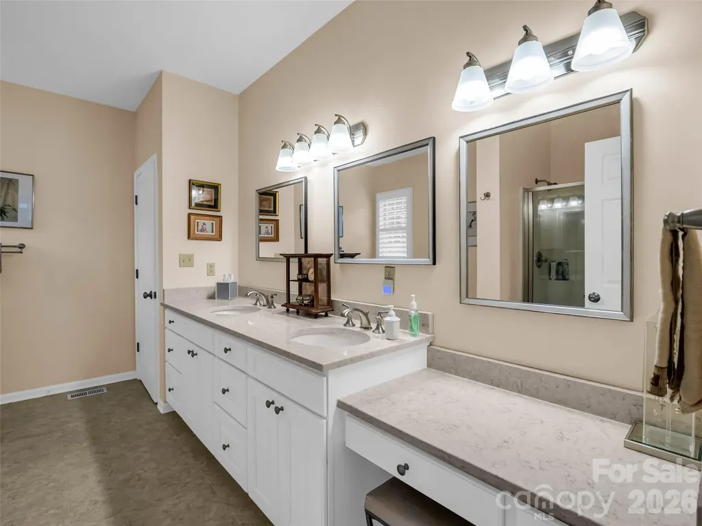 207 Sugar Hollow Road Hendersonville NC 28739