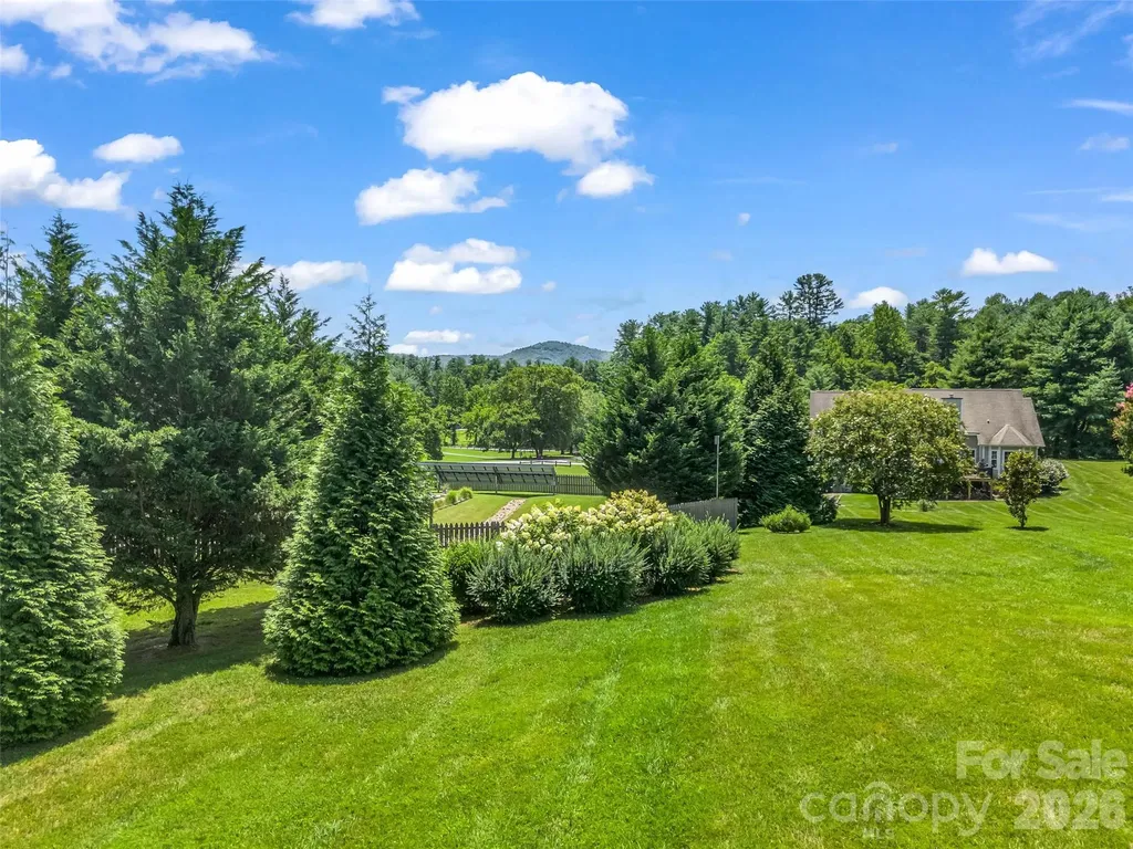 207 Sugar Hollow Road Hendersonville NC 28739