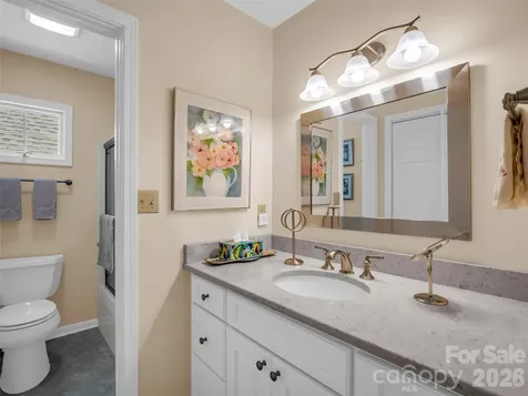 207 Sugar Hollow Road Hendersonville NC 28739