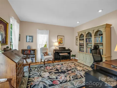 207 Sugar Hollow Road Hendersonville NC 28739
